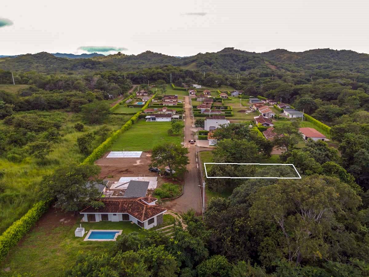 venta-vende-sale-lote-lot-condo-condominio-loma-verde-gated-comunity-playa-beach-tamarindo-guanacaste-ib (1)-a561133a