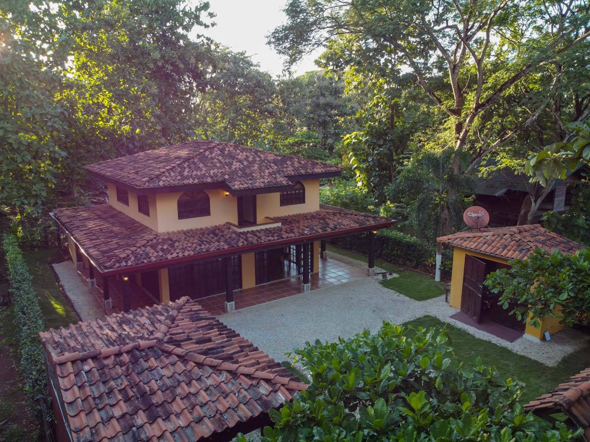 home-house-casa-sale-vende-venta-vacacional-vacation-beach-playa-venado-guanacaste-bbq-ranch-fresh-costa-rica (1)-13dbe510