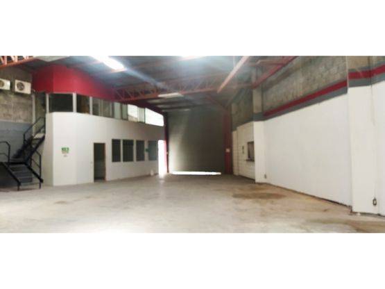 1-acc94275