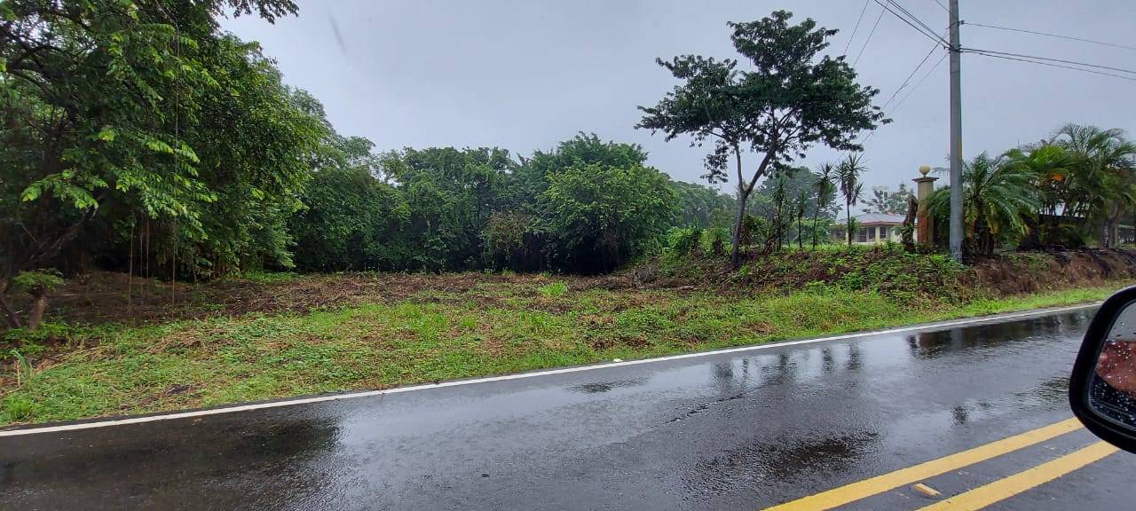 Se vende Terreno en Puerto Carrillo Guanacaste