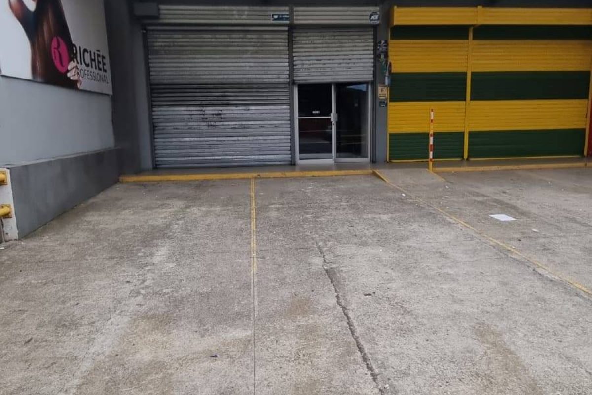 09b28a26-3a90-4424-b5f9-987175edbe06