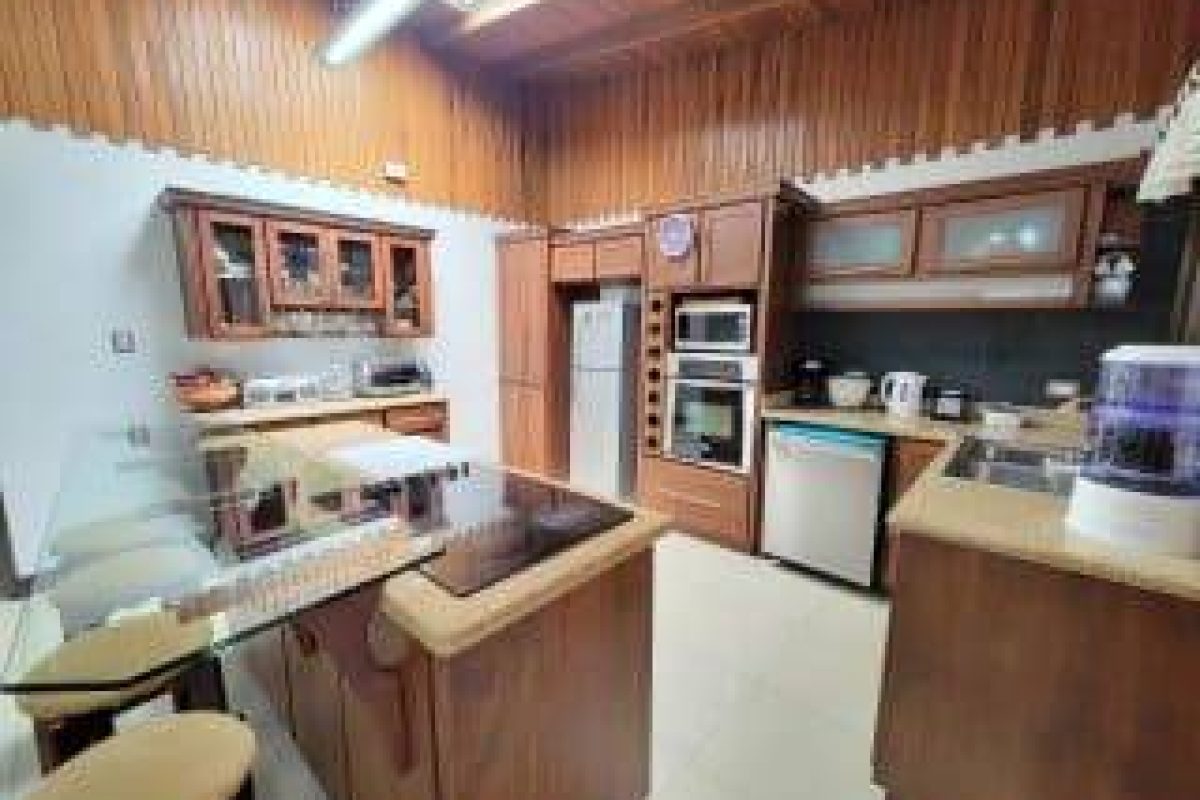 10 casa-venta-curribabat-cuatrohabitaciones-patio-zonaverde-dosplantas-residencial