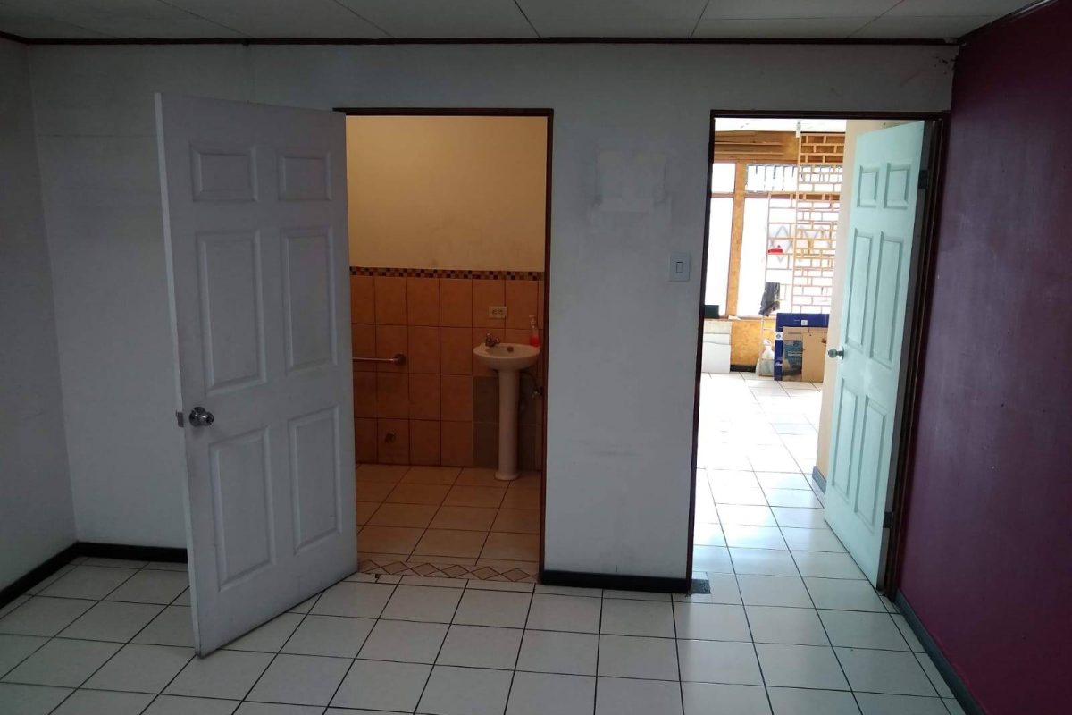 1588cd8e-8cd8-4079-b2f1-12c0731d420d