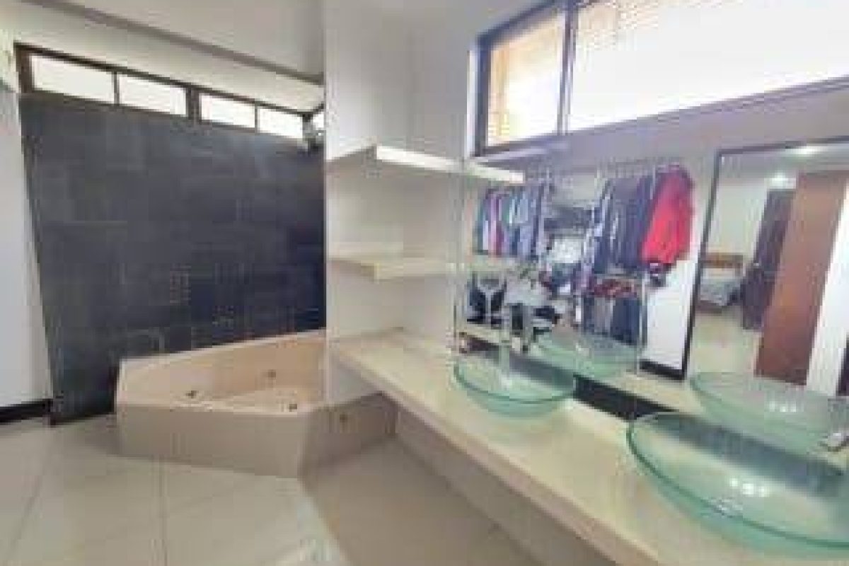 17 casa-venta-curribabat-cuatrohabitaciones-patio-zonaverde-dosplantas-residencial