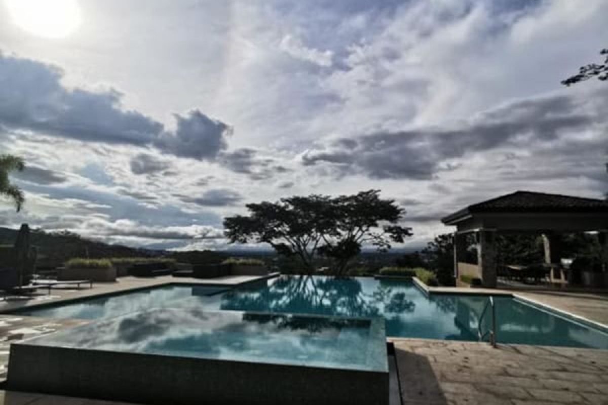 20672834_832b01-0a064cbe