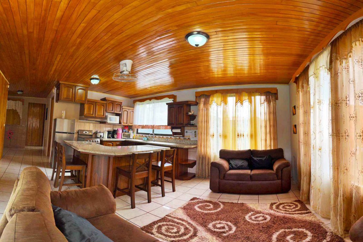 3 Casas Ligia El Bosque (4)_4_11zon