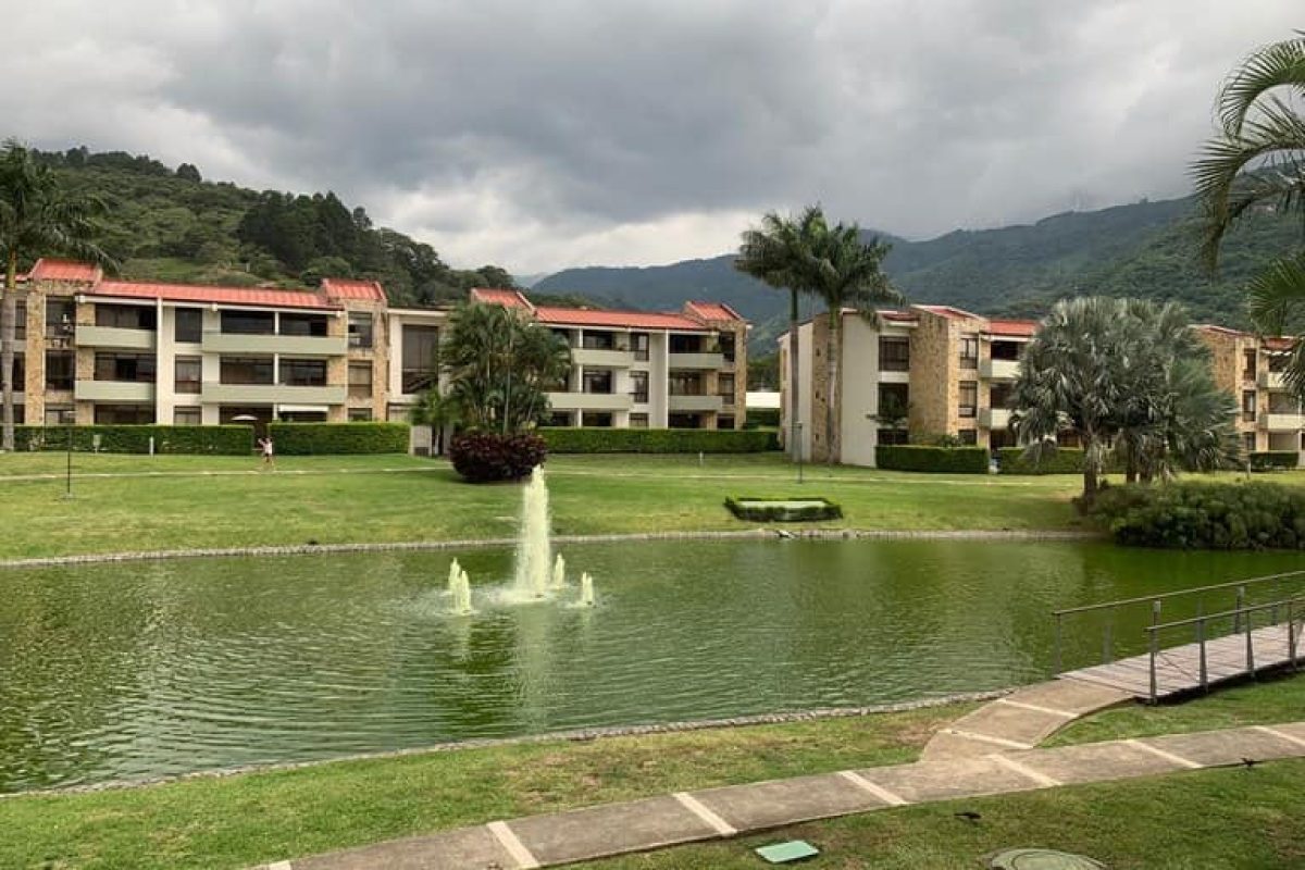 356021786_10218289381026300_7182953500932044123_n