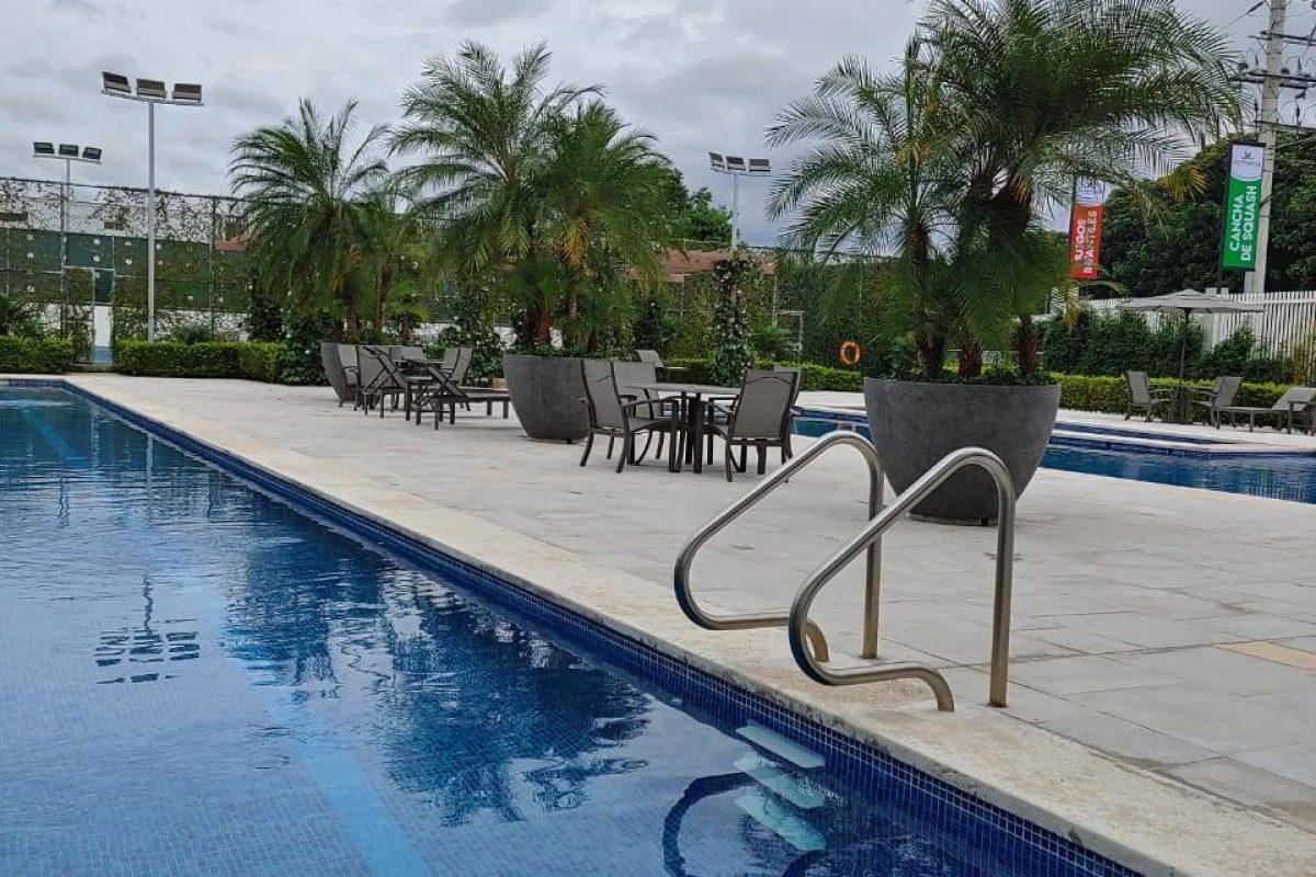 41f779c7-7b11-46e4-9a34-e440bcf44e77-1709101c