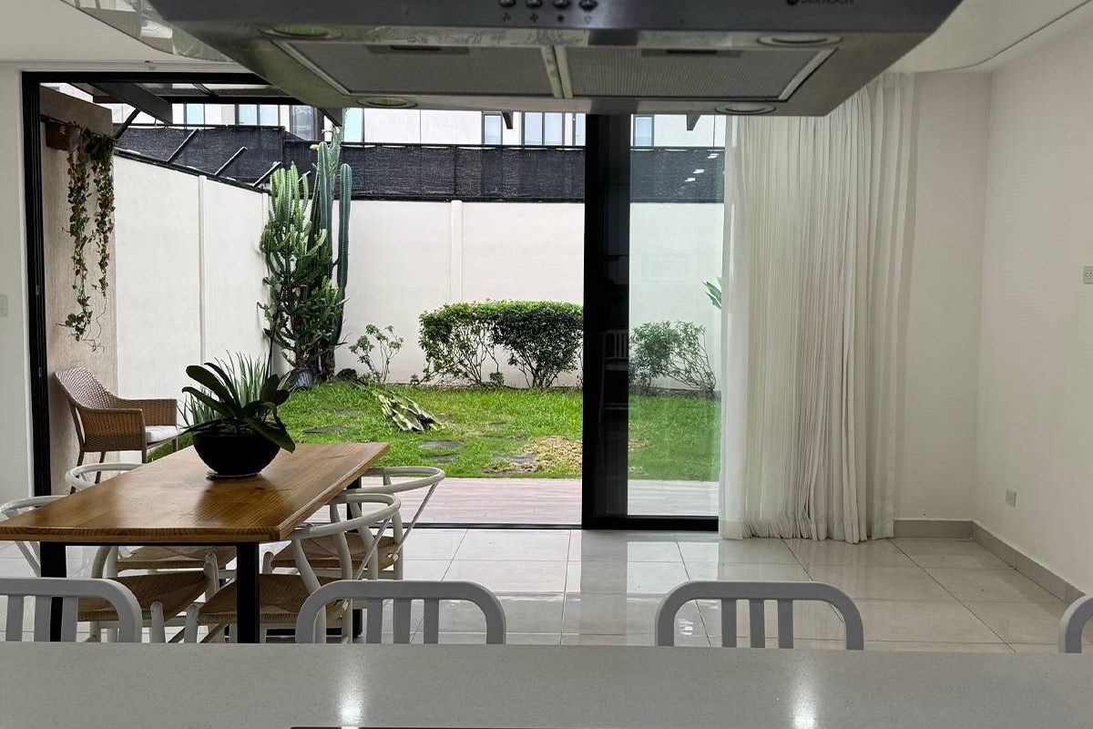 5-casa-lindora