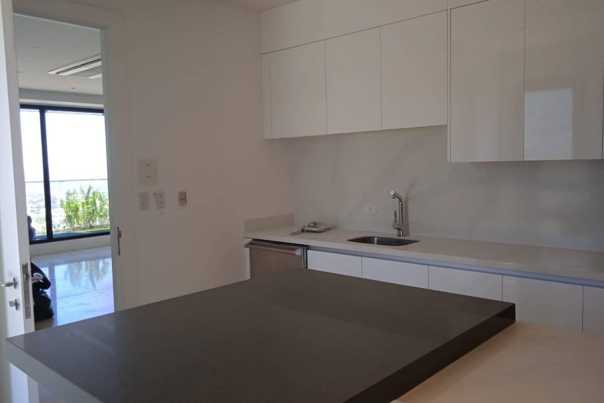 58fea841-ee17-46dd-bf14-1ce7eb37b2a5