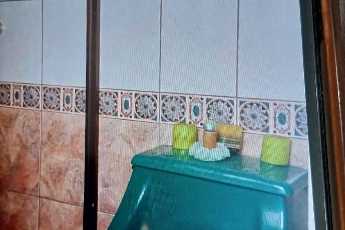 7c57c0be-5346-45fd-a090-8778aaed93b8