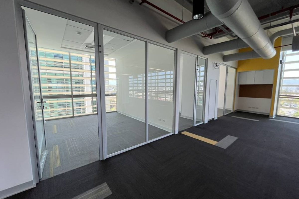 92C2DDAE-03D9-413B-8262-51211A8F0EAA_1_105_c