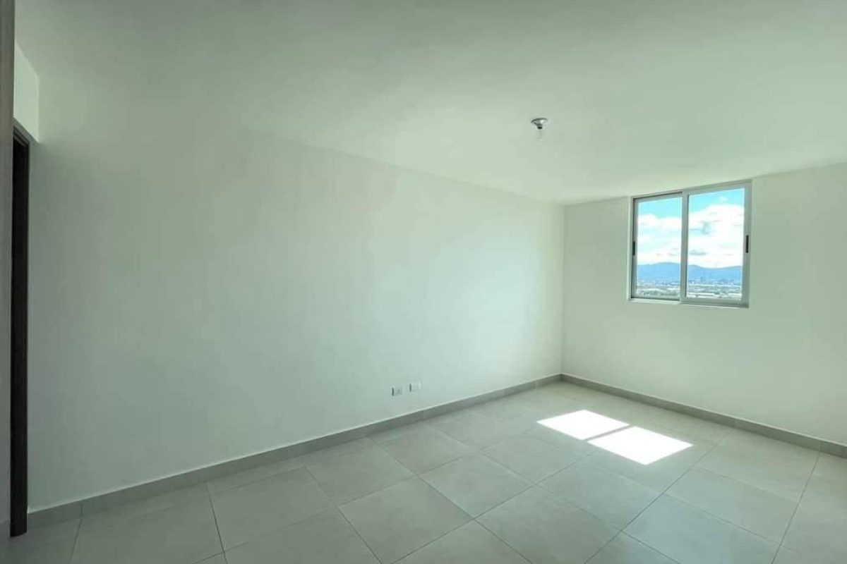 9a5fcbe5-8f93-4054-8e99-2b30b6268ee7-112144df