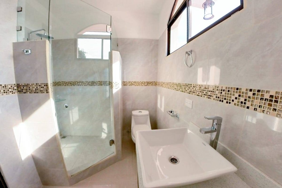 Baño habitaciones secundarias