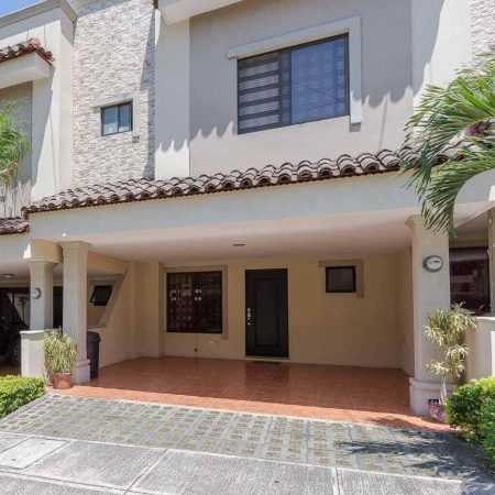 CONDOMINIO-SANTA-ANA-PREMIER-PROPIEDADES-d82cb04a