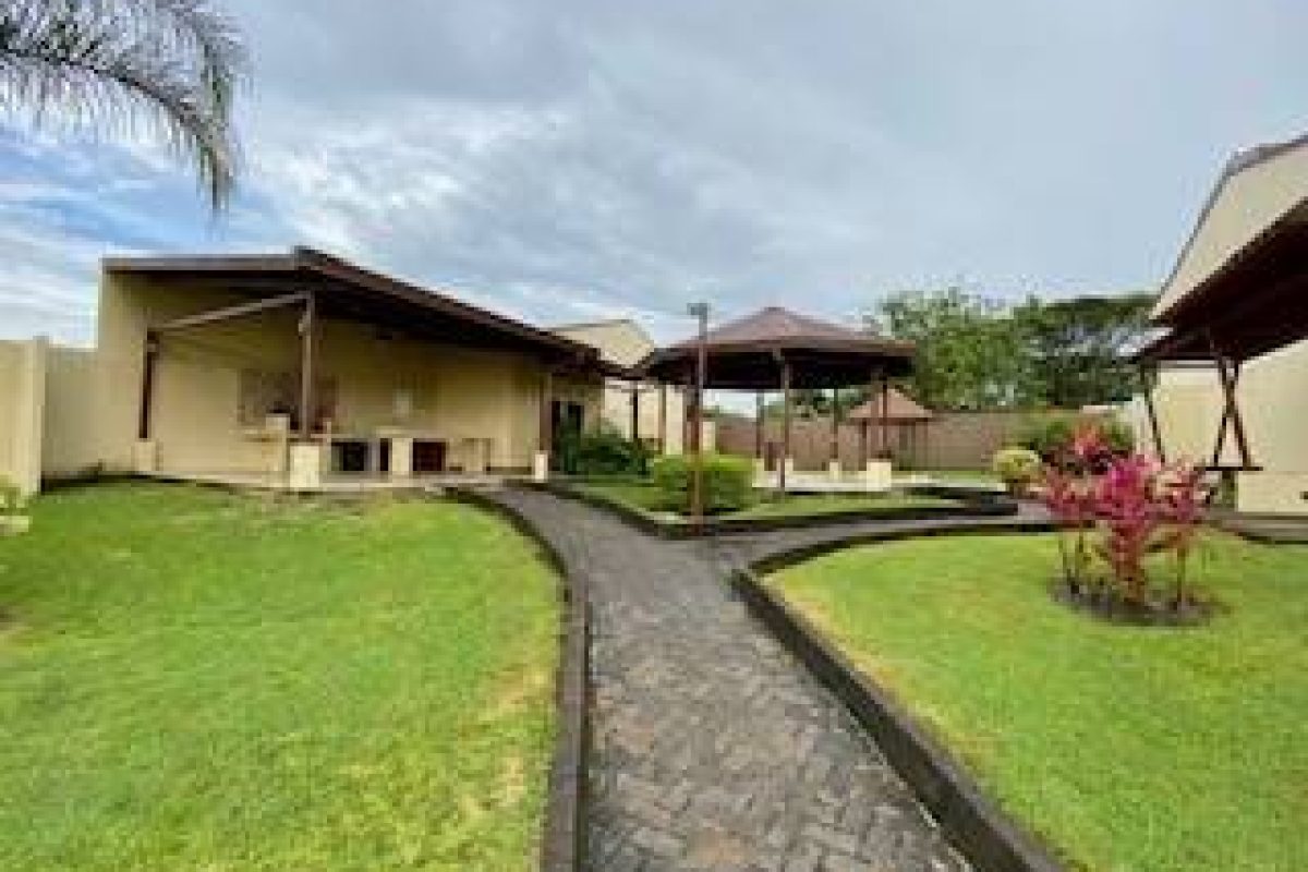 D55DFD63-1A13-45D3-AB90-2085B5F87B75-9597a08c