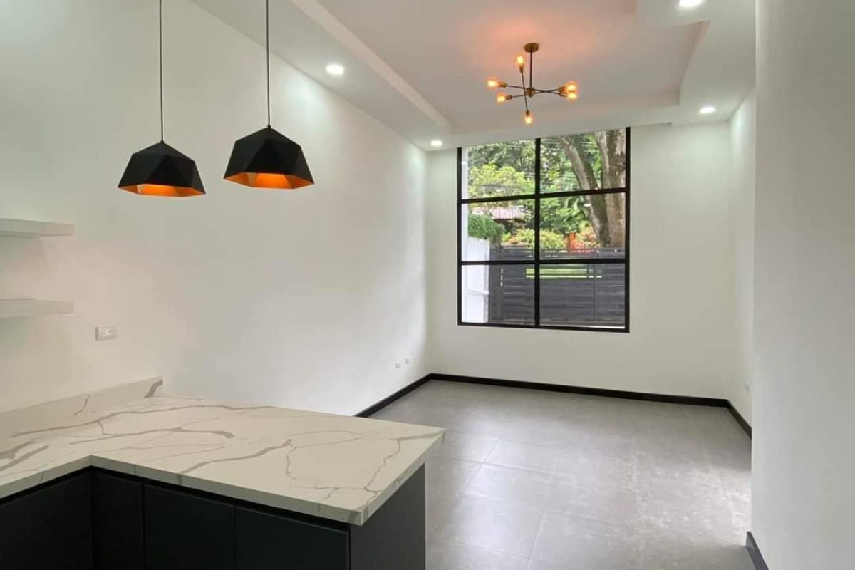 RealEstate_AtenasPanAzucarHouse_5
