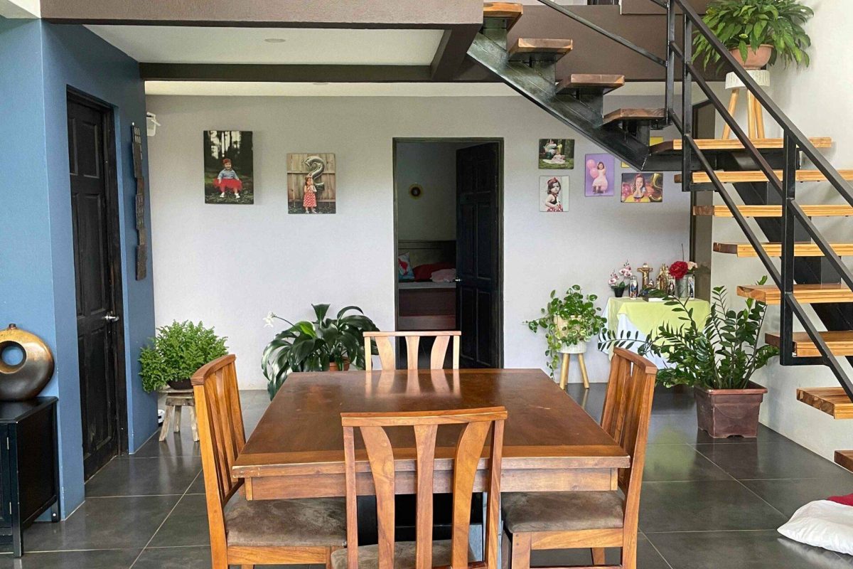 RealEstate_CasaLaVirgencita_12_5_11zon