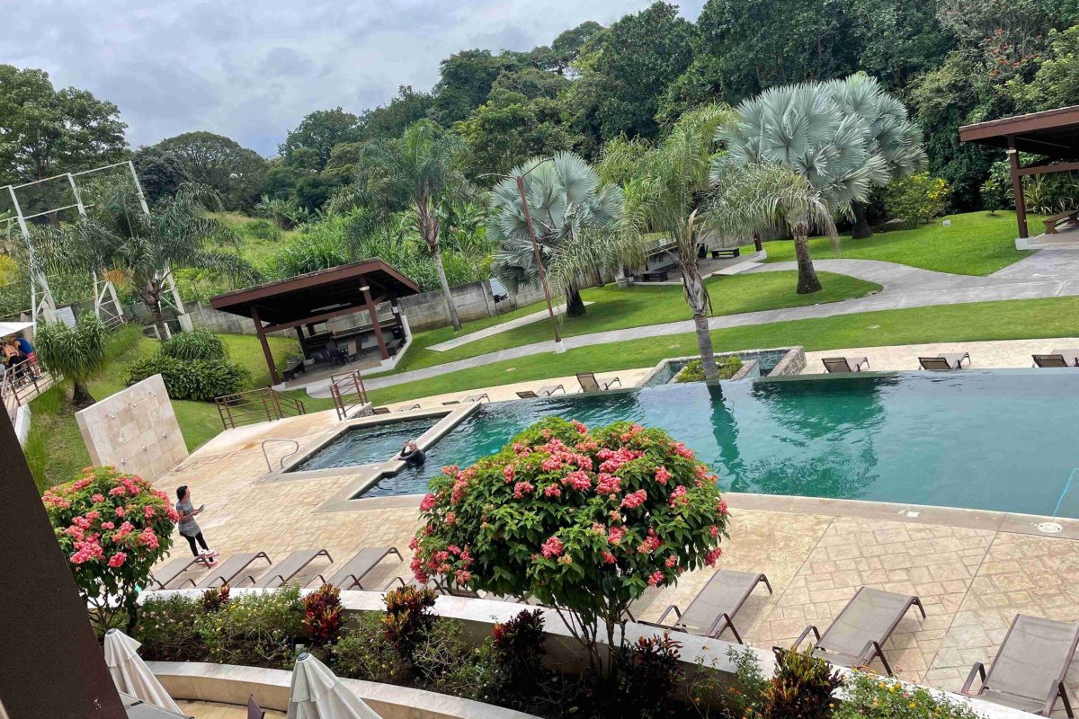 RealEstate_CasaMemeMontezuma_19_9_11zon