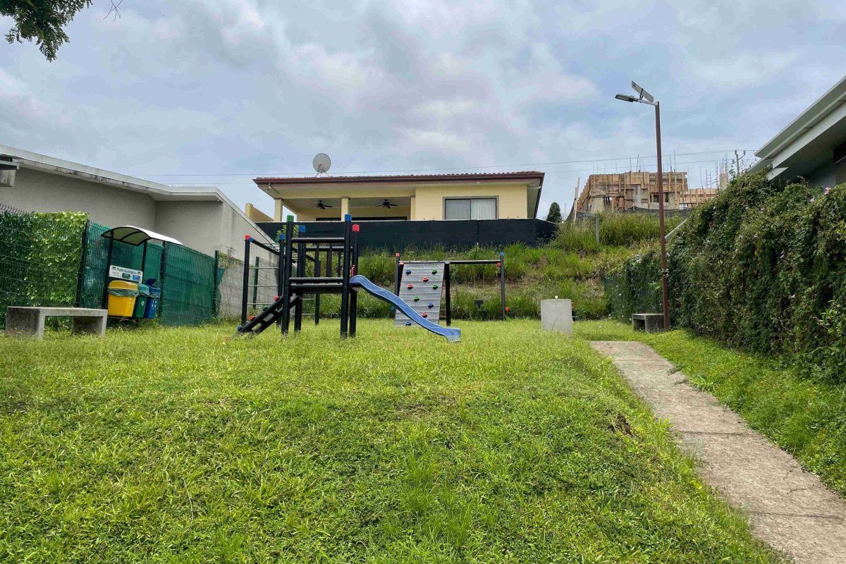 RealEstate_CasaMemeMontezuma_29_12_11zon