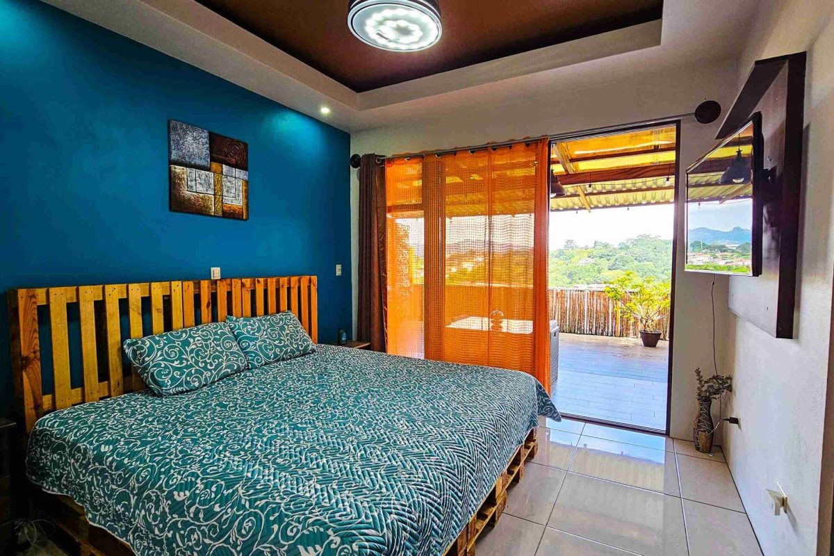 RealEstate_CasaMemeMontezuma_8_7_11zon