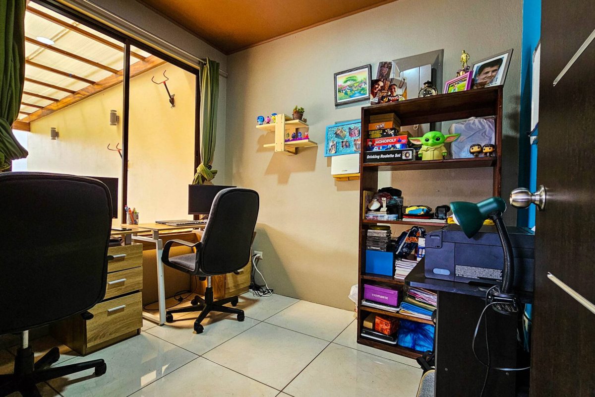 RealEstate_CasaMemeMontezuma_9_8_11zon