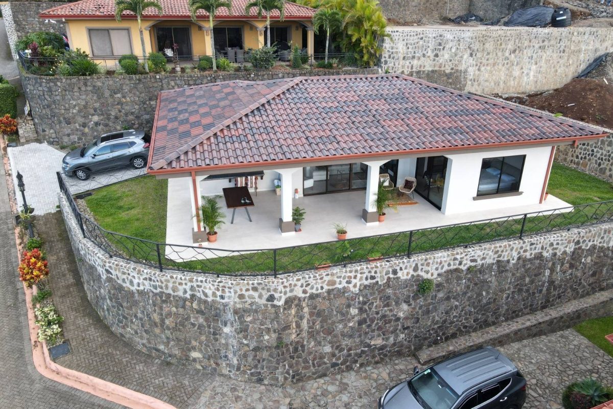RealEstate_EucaliptoHouseOM_4
