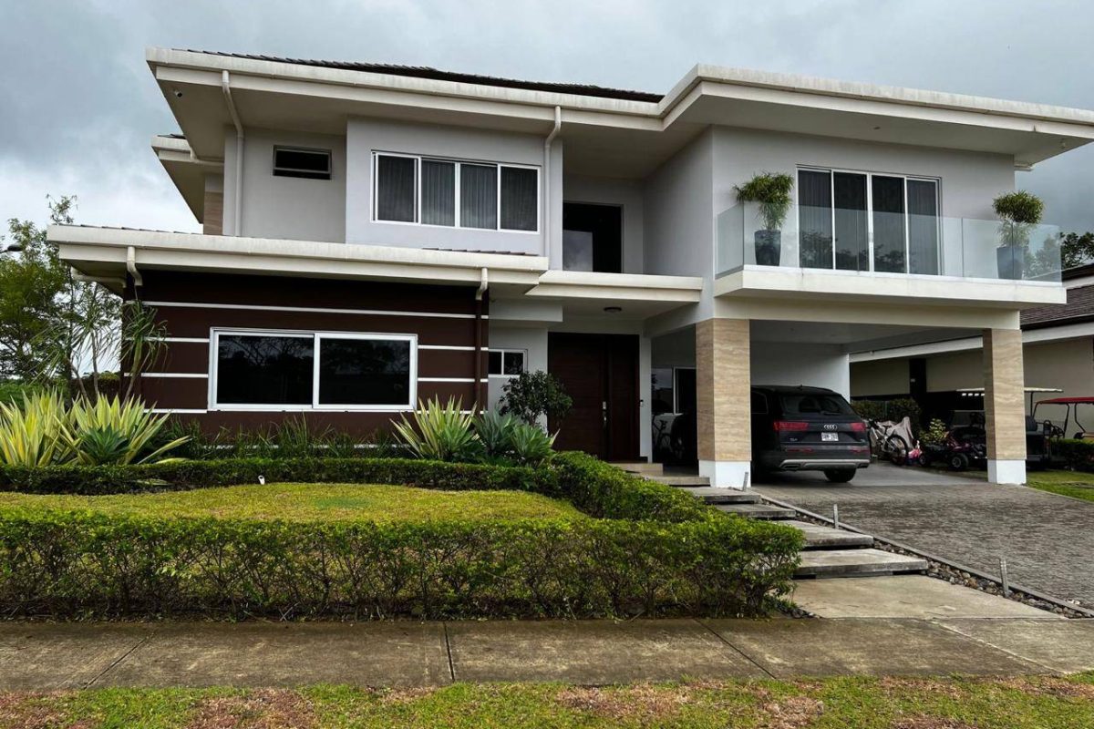 RealEstate_HaciendaEspinalesHouseSilvia_7