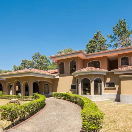 RealEstate_LosReyesHouse_1_1_11zon