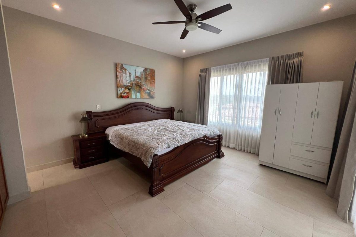 RealEstate_PochoteIIOroMonteFurnished_9-1