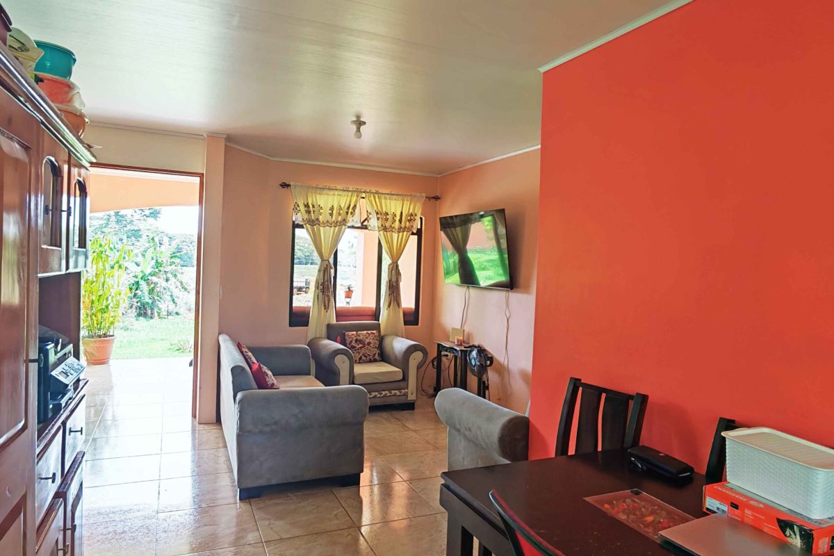 Real_Estate-Casa-La-Victoria-Madeleine-10_11_11zon