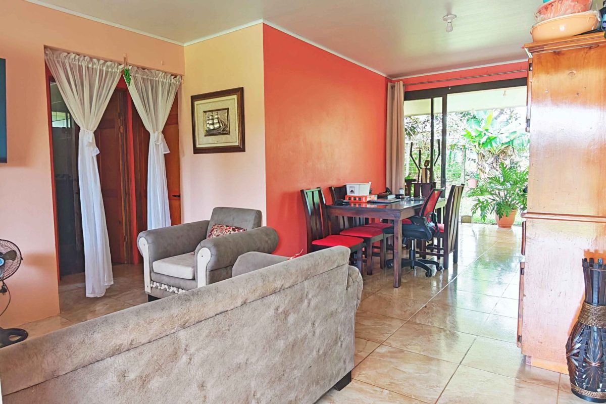 Real_Estate-Casa-La-Victoria-Madeleine-6_7_11zon