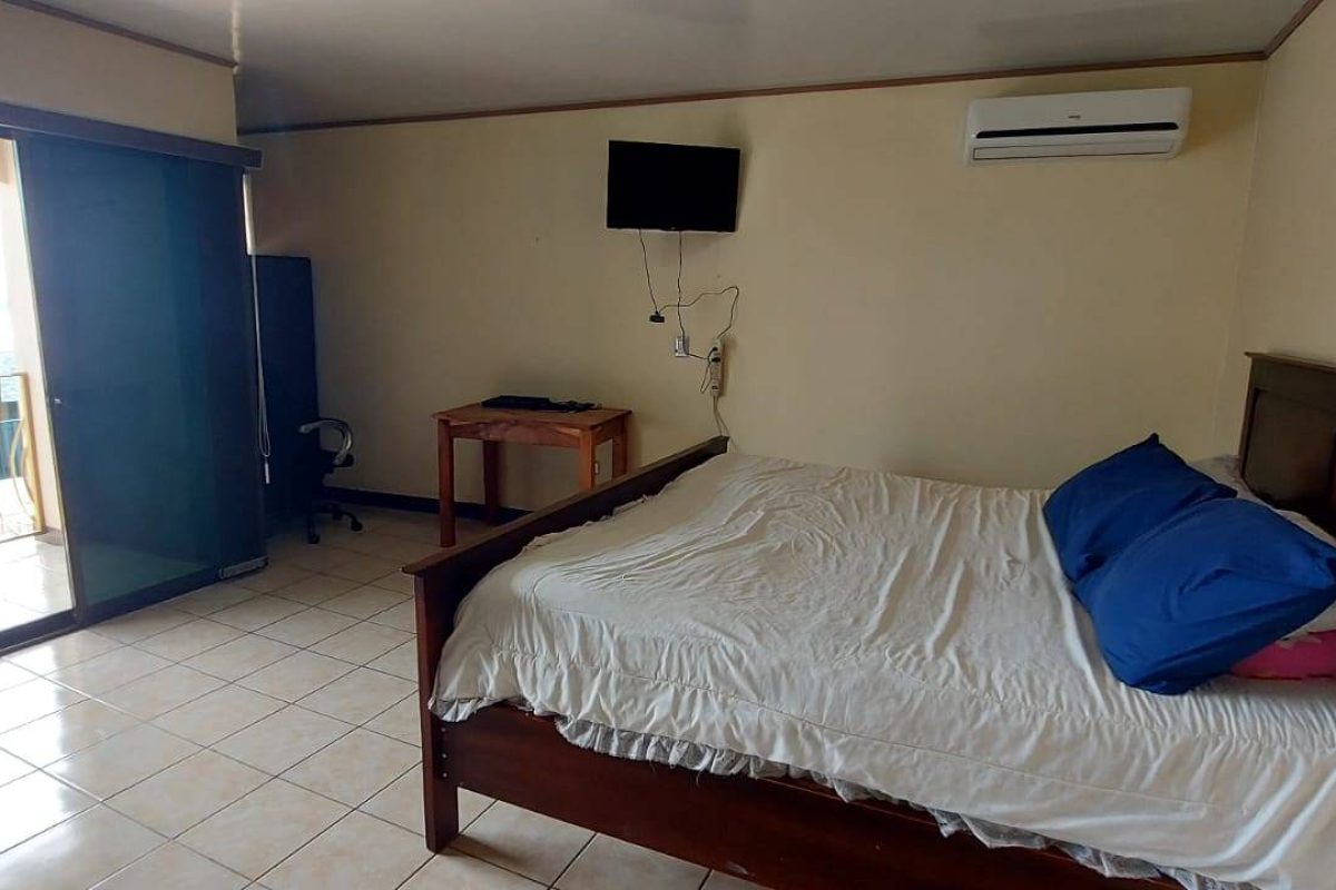 Reals-Estate-Joseph-Grecia-4