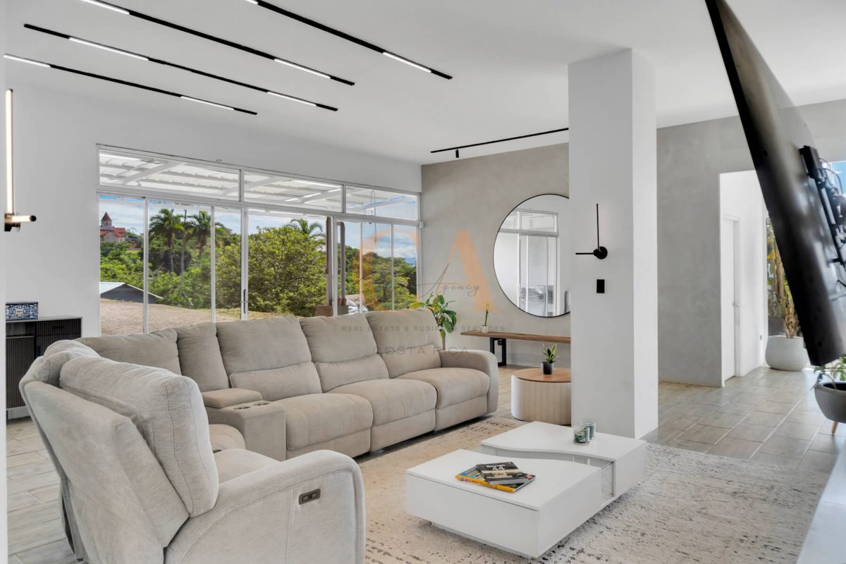 Se-Vende-Casa-Puriscal-Crespo-Agency-21
