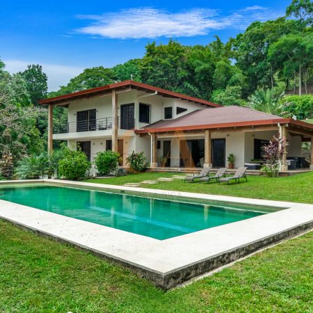 Se-Vende-Turrubares-Crespo-Agency-11