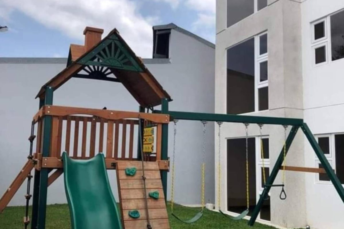 SmartSelect_20230614_121241_Facebook