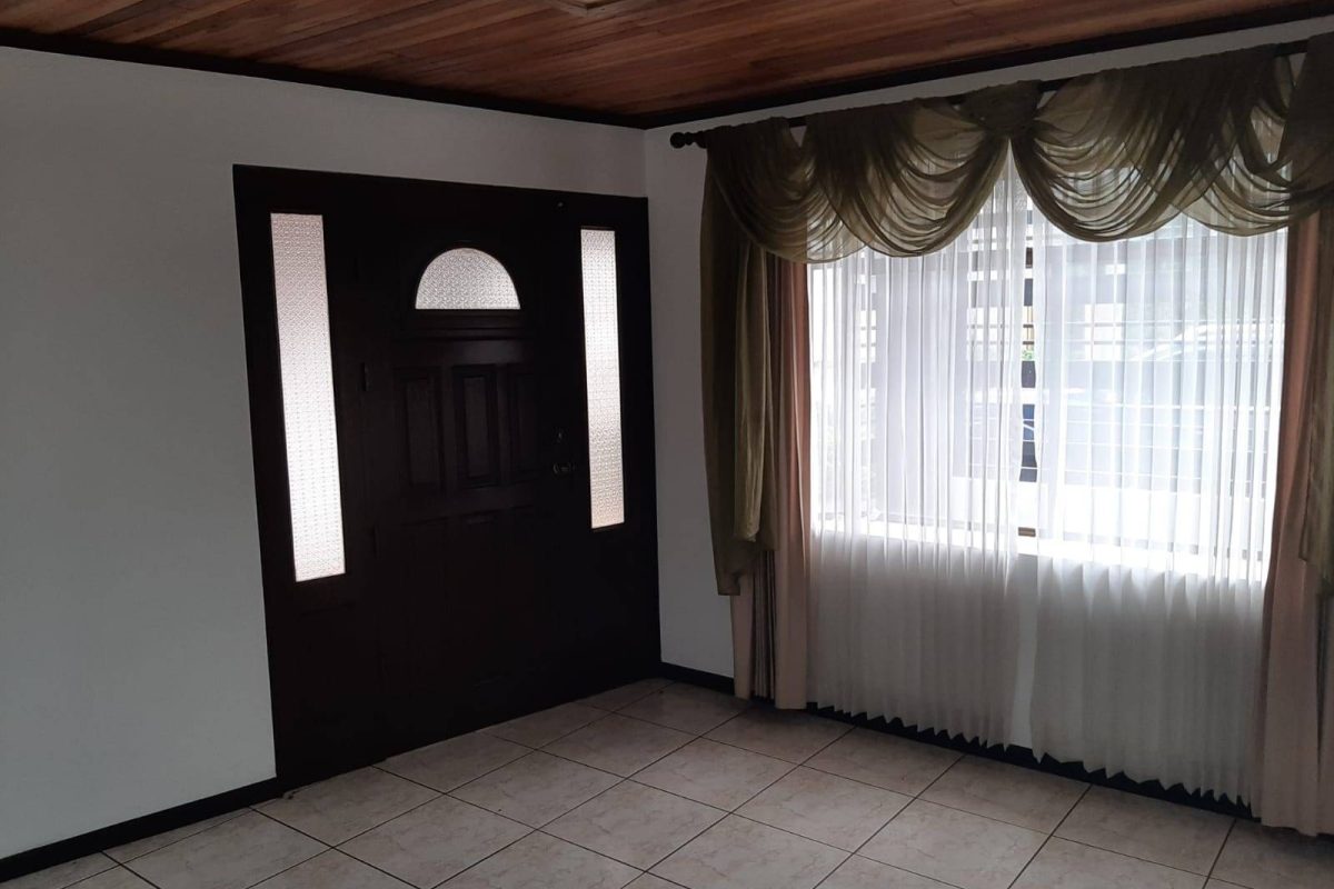 WhatsApp Image 2022-05-14 at 9.27.29 PM (2)-888d904a