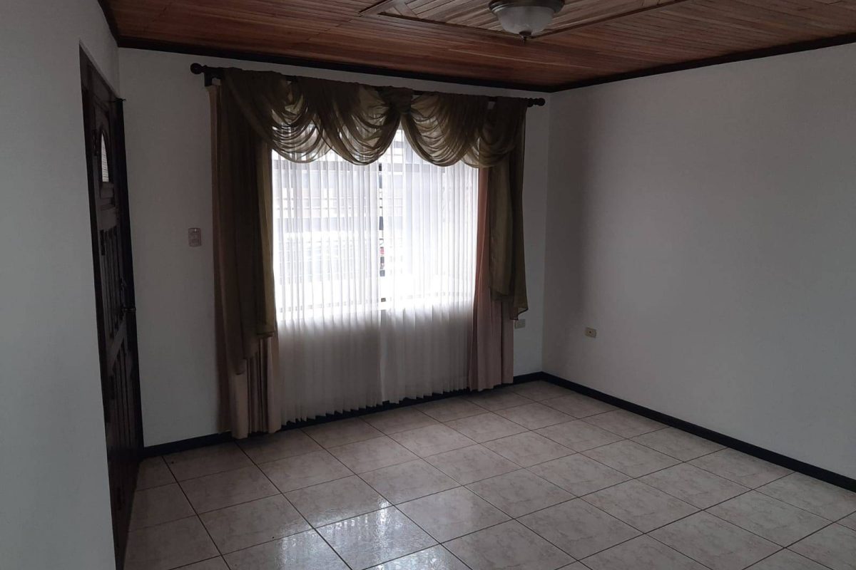 WhatsApp Image 2022-05-14 at 9.27.30 PM-cfd905a9