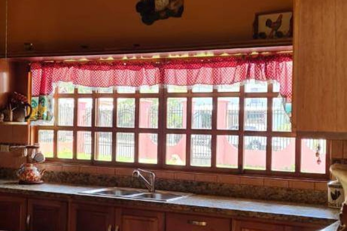 WhatsApp Image 2022-10-04 at 4.17.43 PM (5)-d6ae2d5e