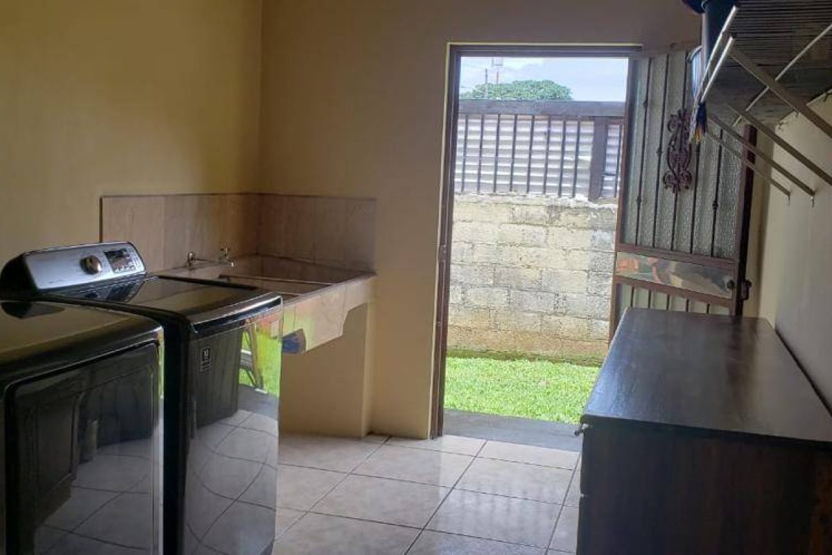 WhatsApp Image 2022-10-04 at 4.17.43 PM-9f835112