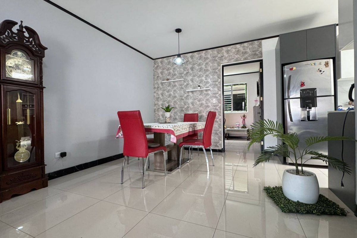 WhatsApp Image 2025-05-13 at 7.20.06 AM