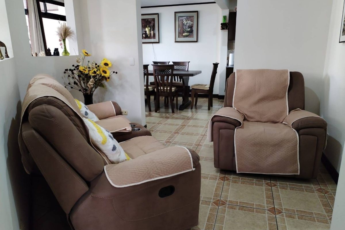 WhatsApp Image 2025-06-05 at 10.18.08 AM