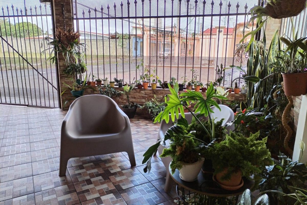 WhatsApp Image 2025-06-05 at 10.18.10 AM (3)