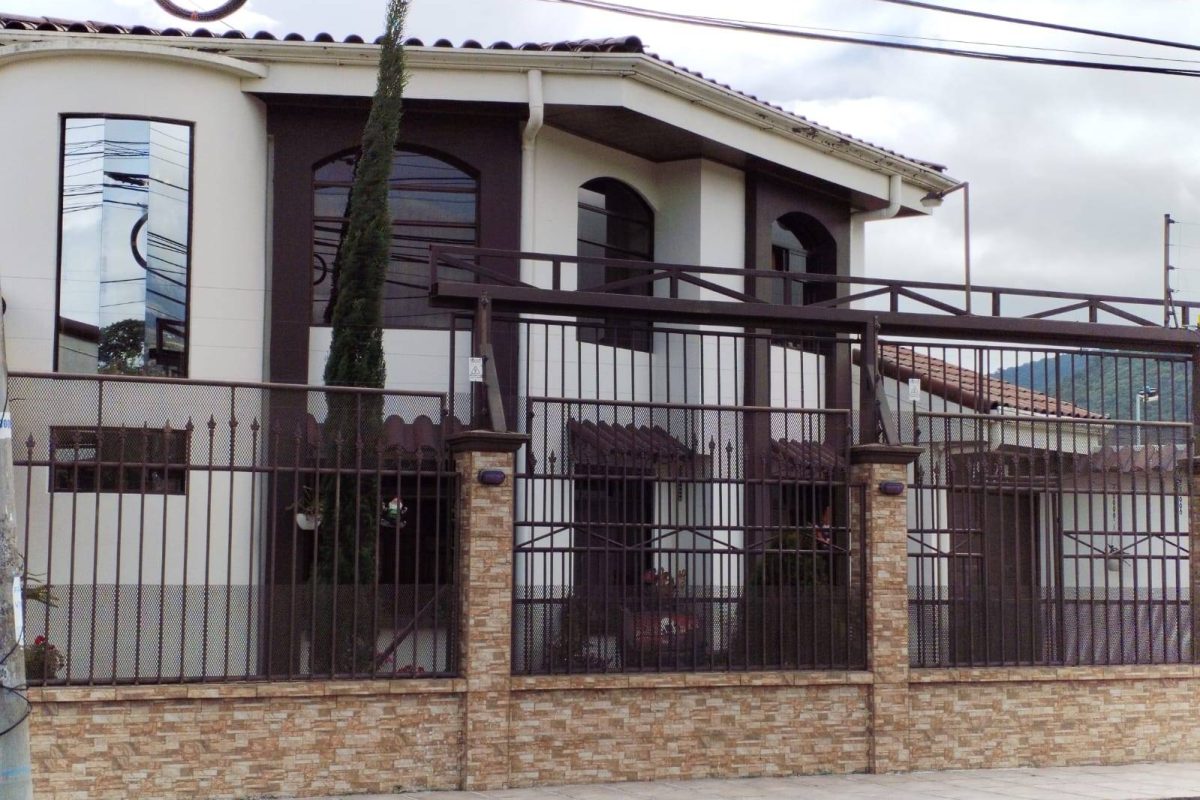 WhatsApp Image 2025-06-05 at 10.18.12 AM (2)