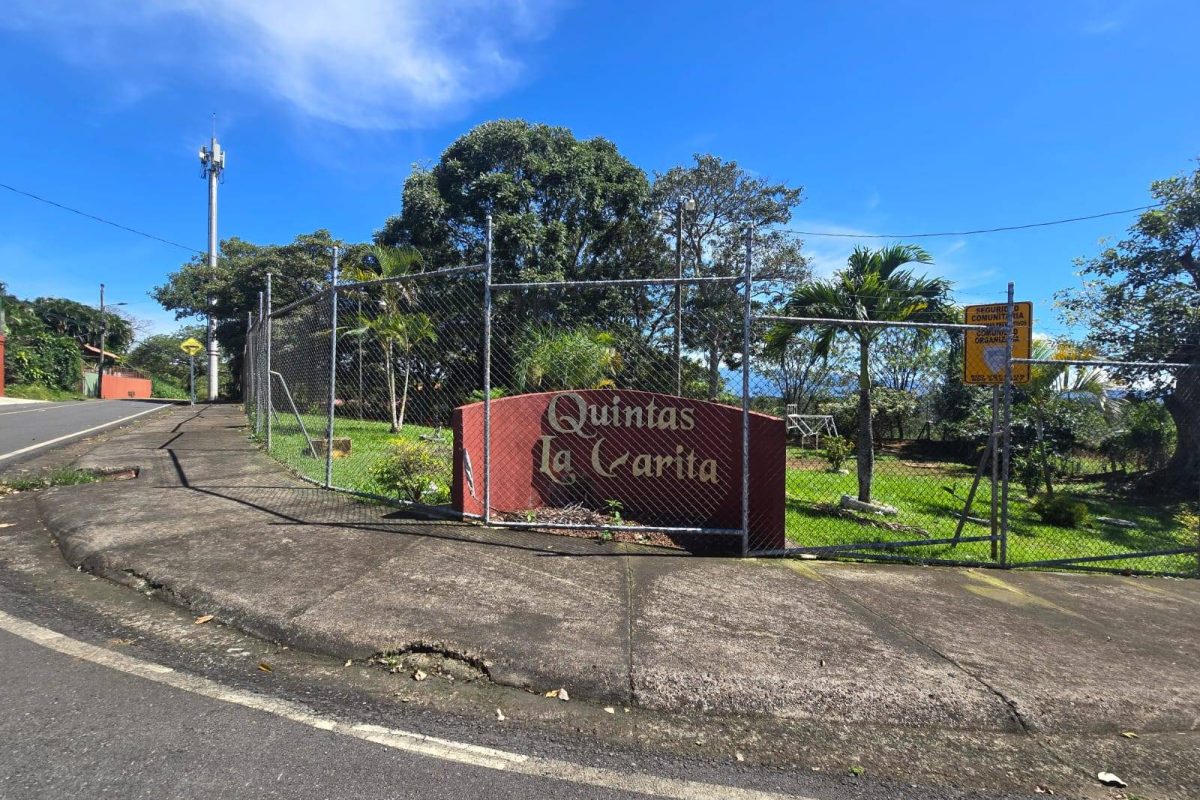 WhatsApp-Image-2025-11-19-at-3.30.44-PM-2