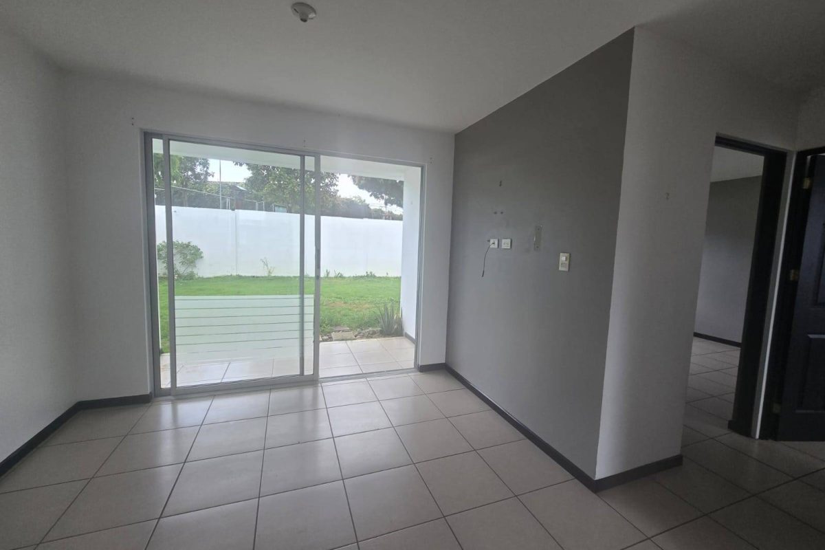 WhatsApp-Image-2025-12-09-at-10.04.27-AM