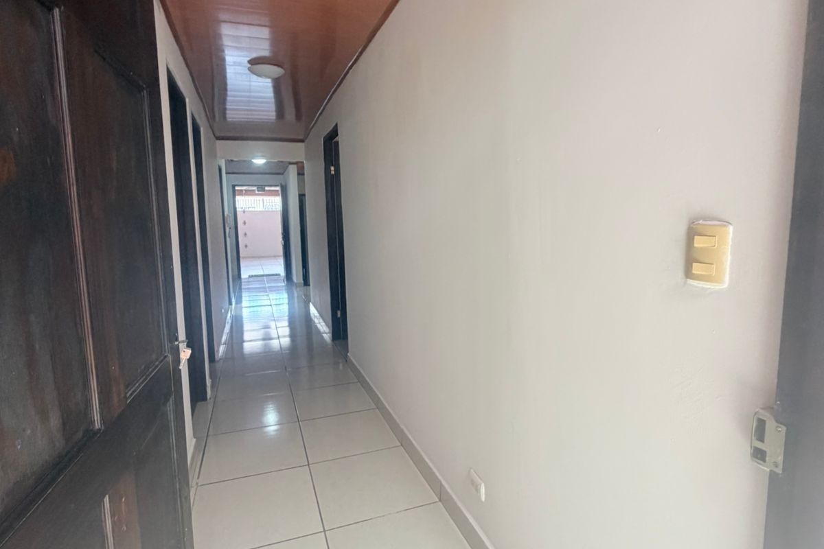 WhatsApp-Image-2026-04-18-at-11.48.34