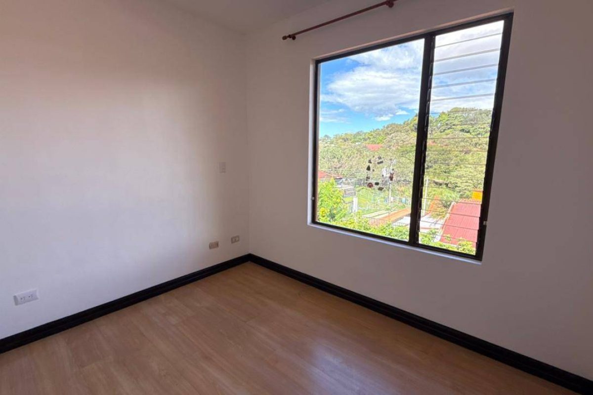 cac56d56-002b-402f-8ed3-557d4ffe8142