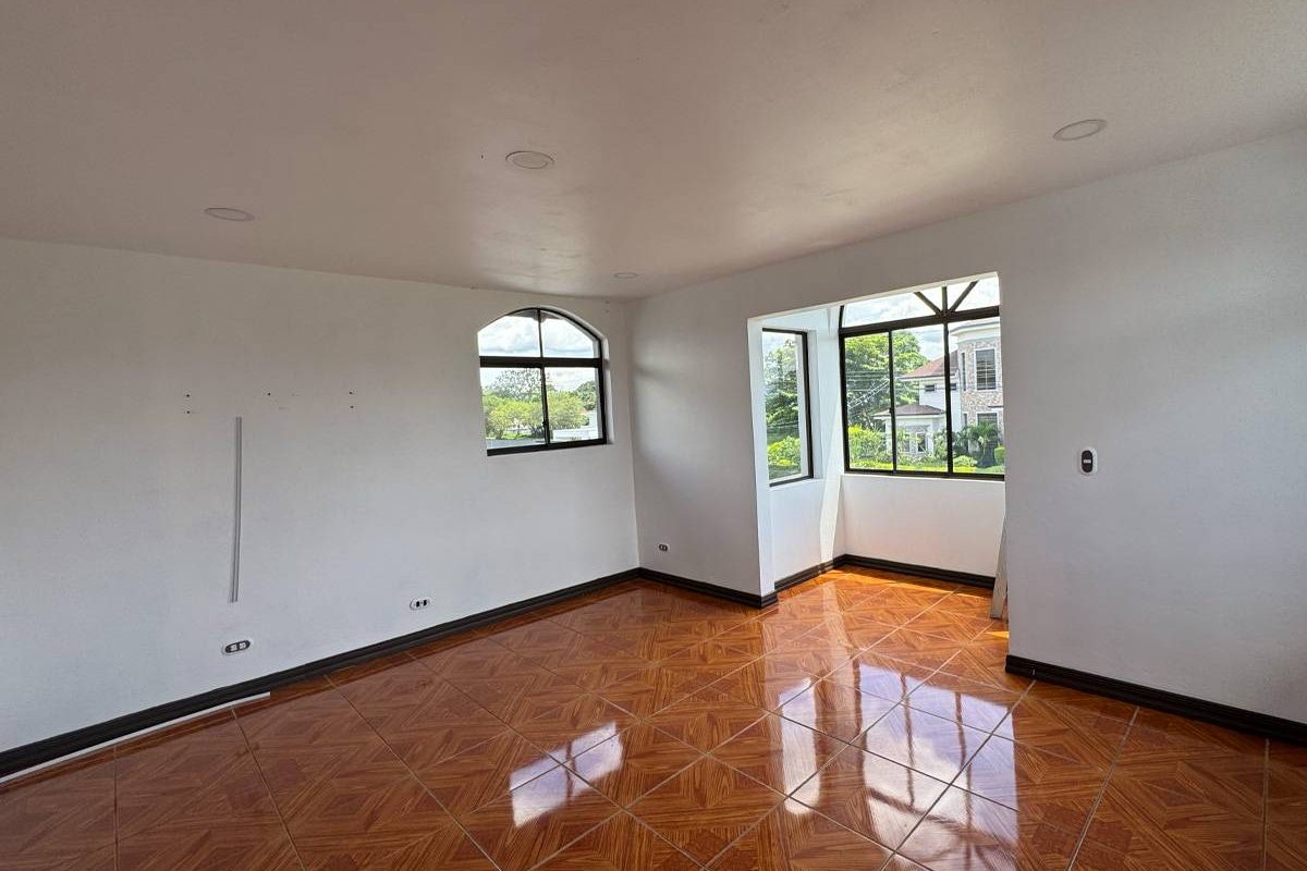 casa-alquiler-los-reyes-30