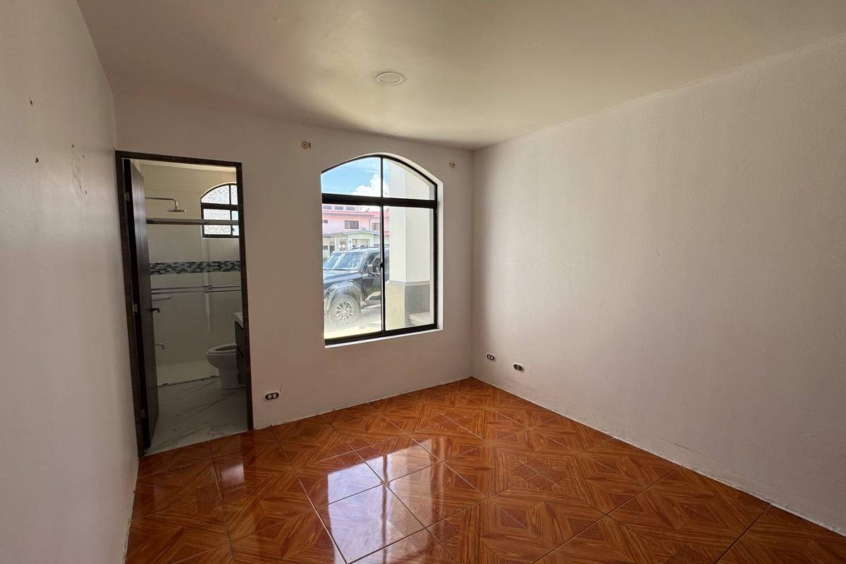 casa-alquiler-los-reyes-6